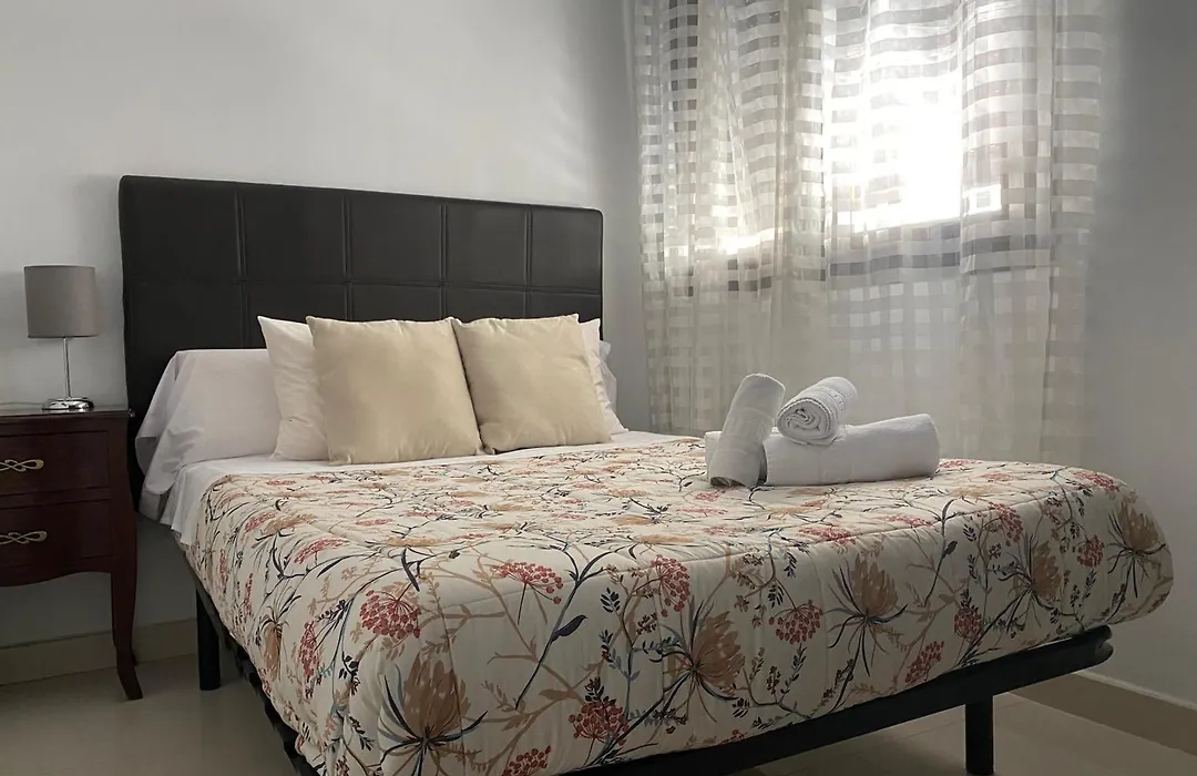 Taracea Suites Plaza Nueva-1