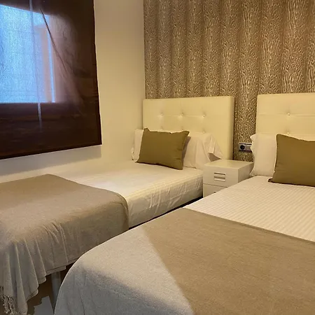 Taracea Suites Plaza Nueva-2